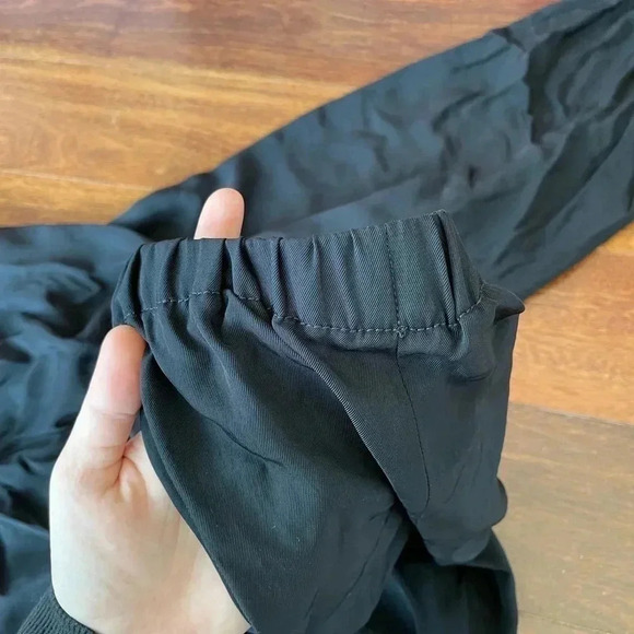 Everlane The Party of One Jumpsuit Black Elastic Sleeveless Romper Pocket Medium - Picture 9 of 13